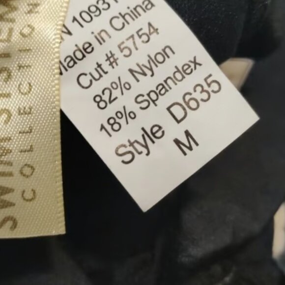 Swim Systems Black Maroon Swimsuit Bikini Top Halter Size Med NWT #3249 - Picture 8 of 8